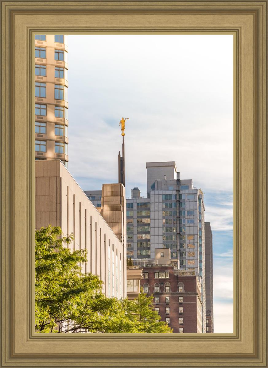 Manhattan Golden Vertical