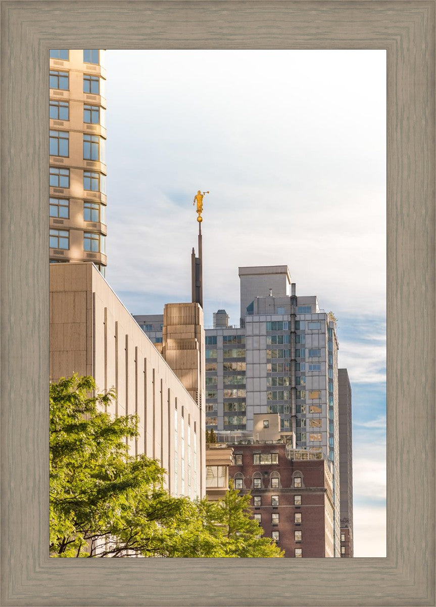 Manhattan Golden Vertical