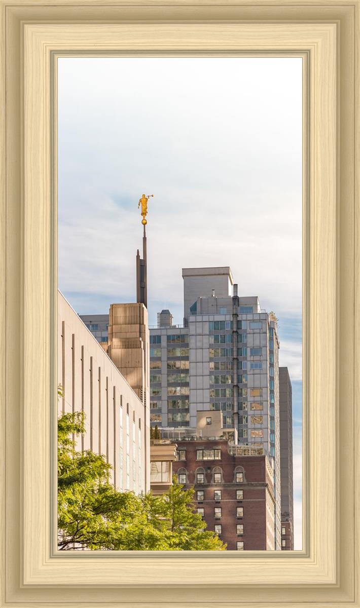 Manhattan Golden Vertical