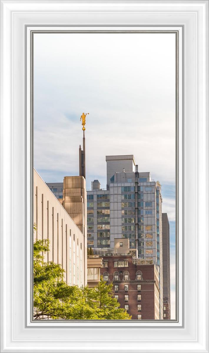 Manhattan Golden Vertical