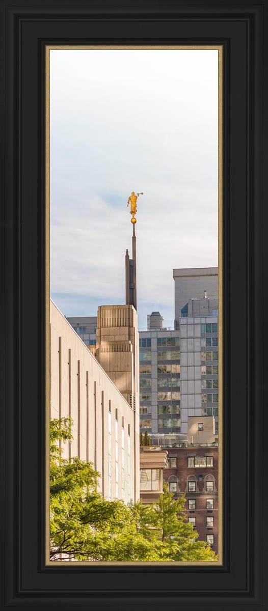 Manhattan Golden Vertical