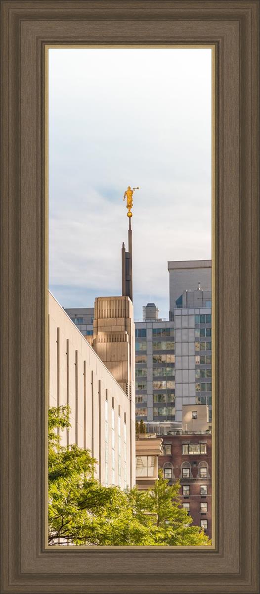 Manhattan Golden Vertical