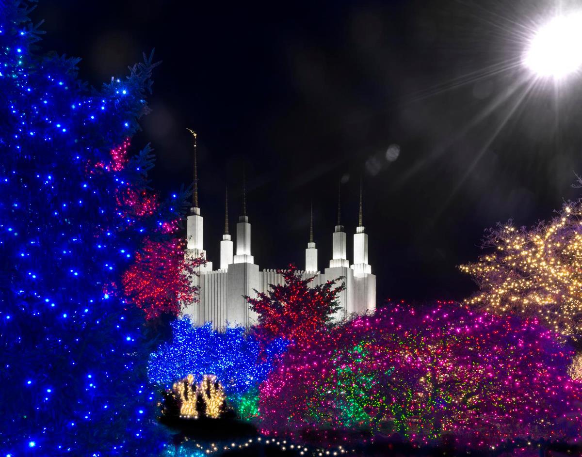 Washington DC Temple Christmas Spirit