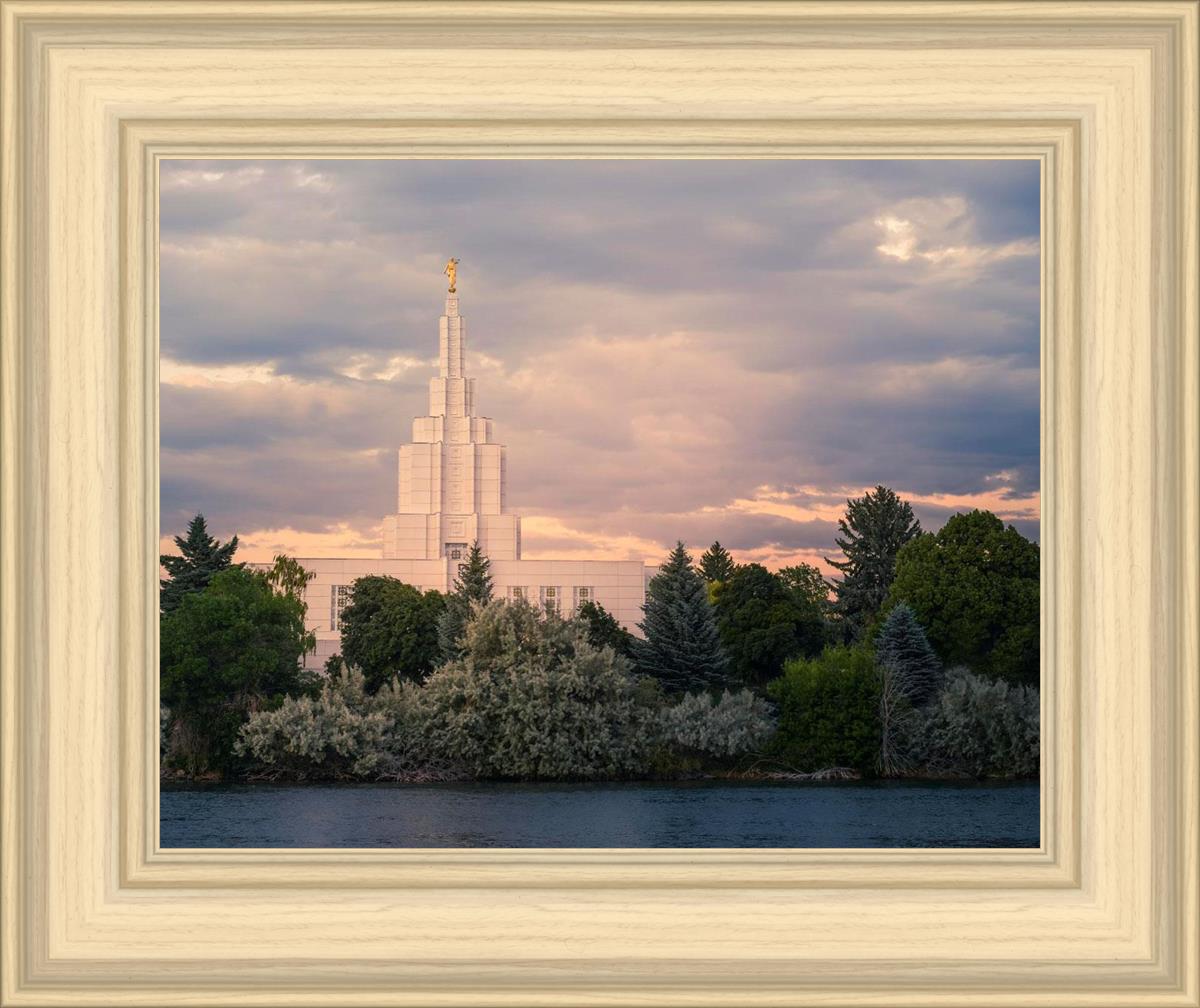 Idaho Falls Temple Eternal Light