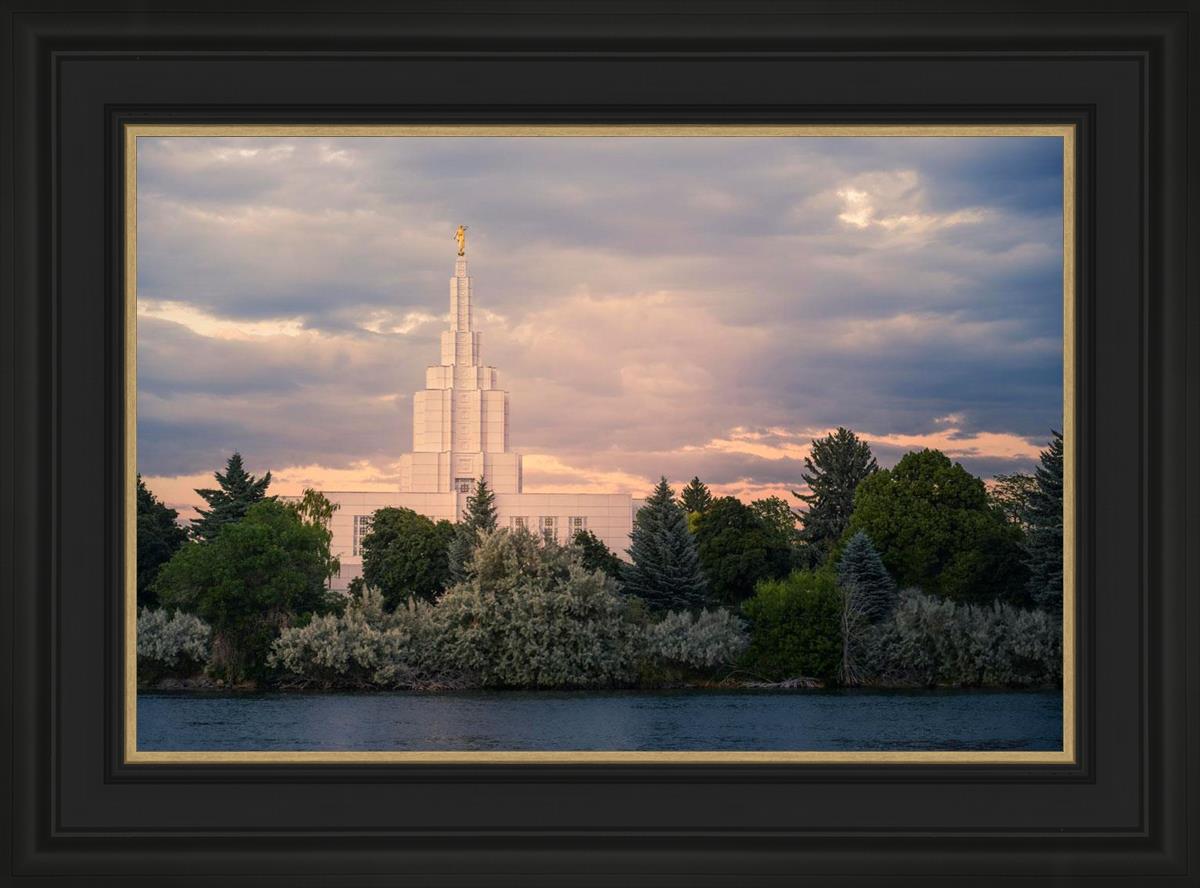 Idaho Falls Temple Eternal Light