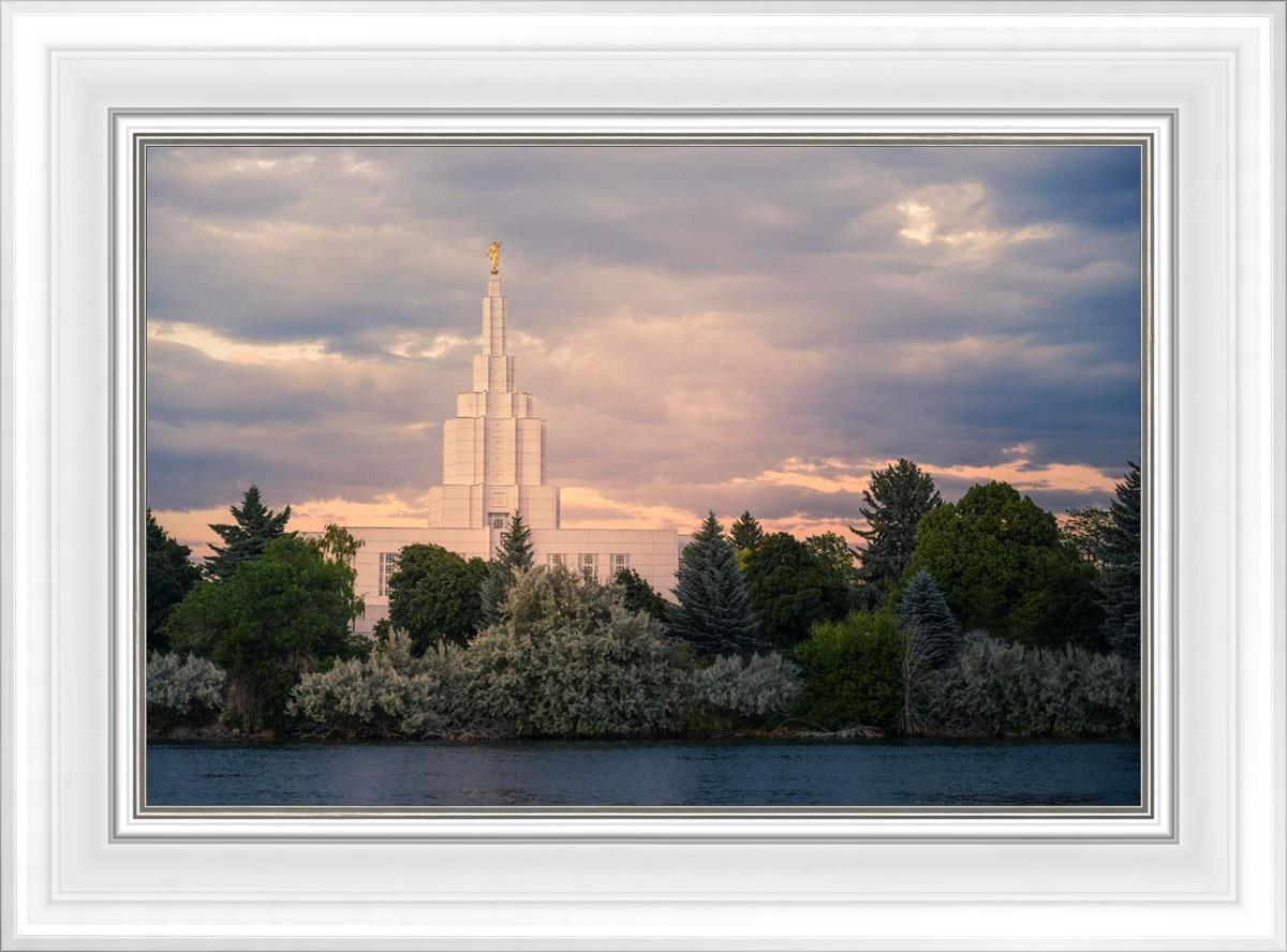 Idaho Falls Temple Eternal Light