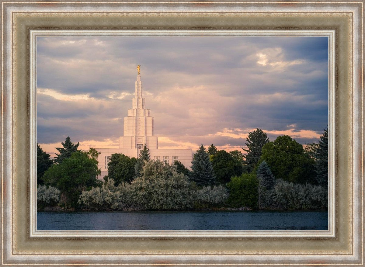 Idaho Falls Temple Eternal Light