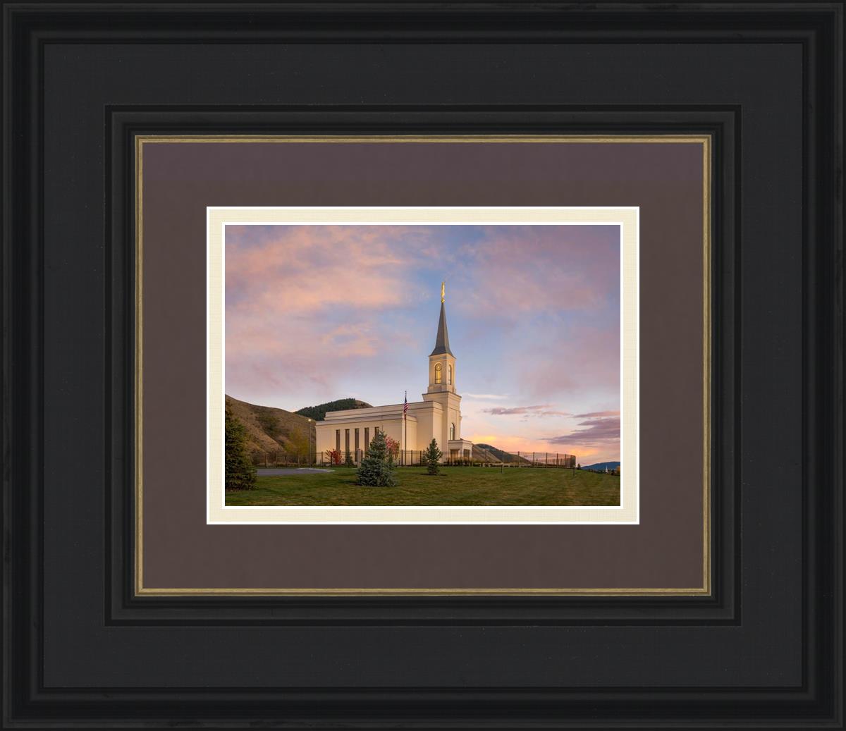 Star Valley Temple Peaceful Day
