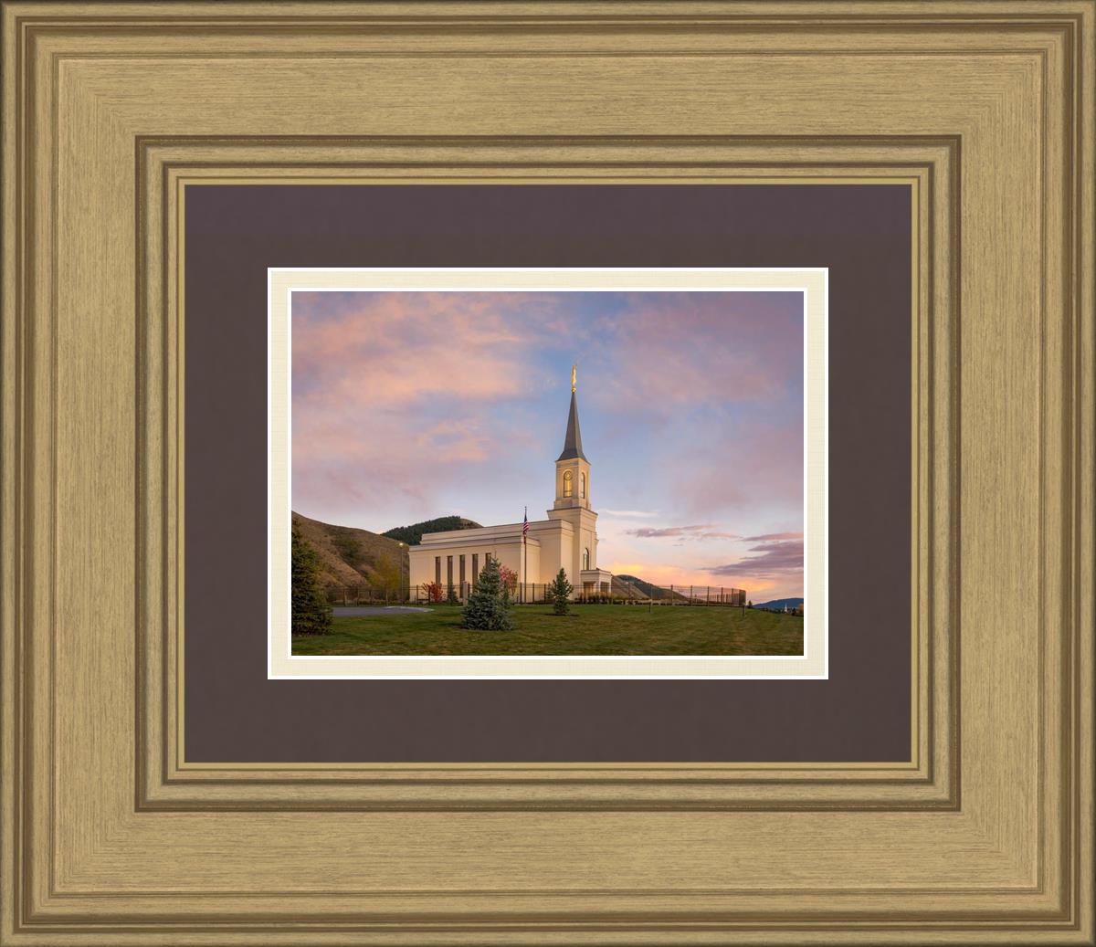 Star Valley Temple Peaceful Day