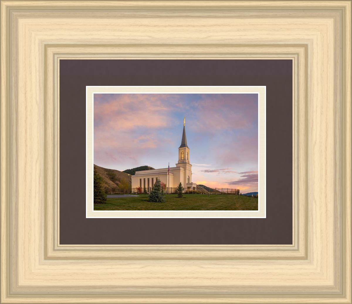 Star Valley Temple Peaceful Day
