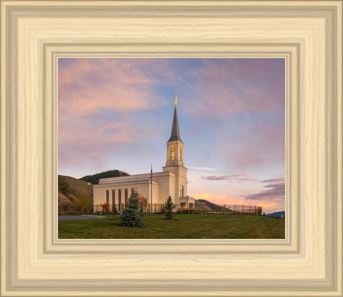 Star Valley Temple Peaceful Day