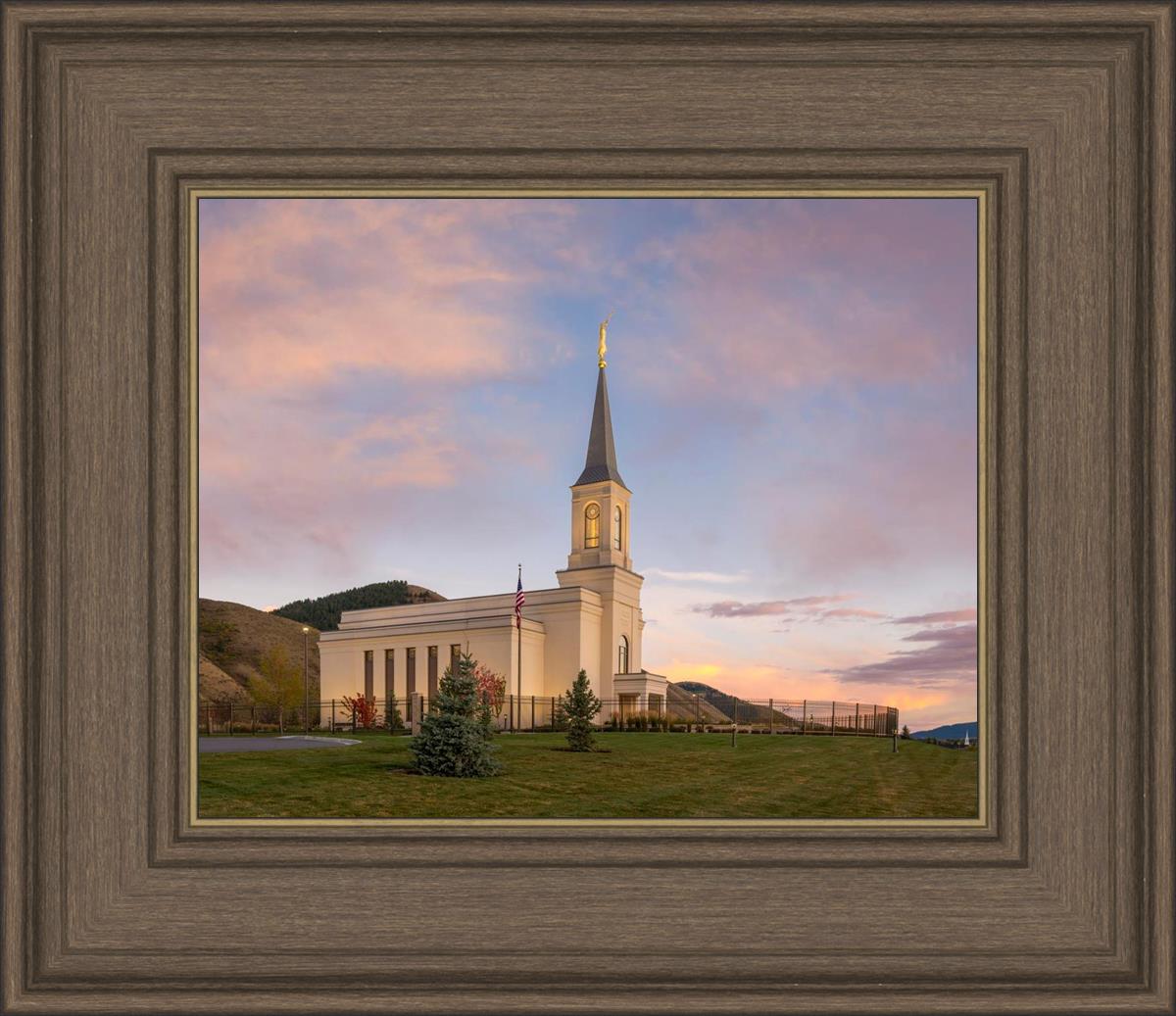 Star Valley Temple Peaceful Day
