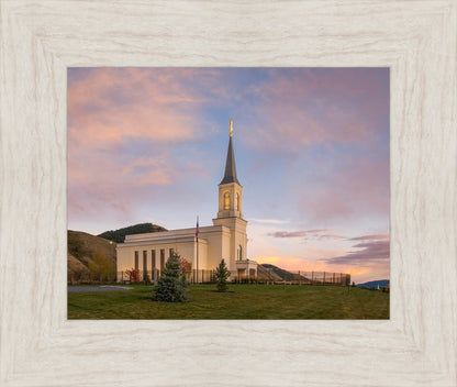 Star Valley Temple Peaceful Day