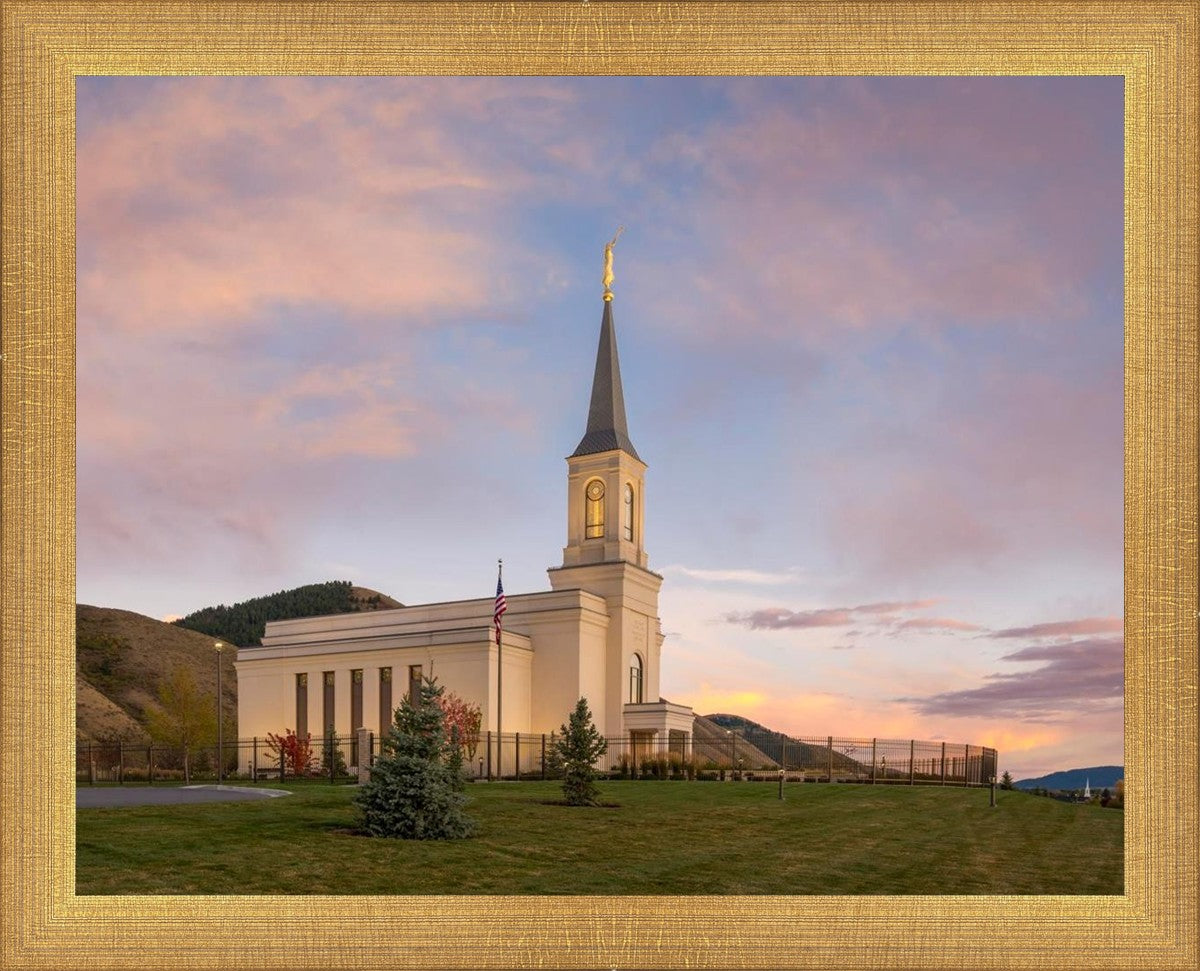 Star Valley Temple Peaceful Day