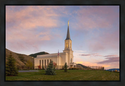 Star Valley Temple Peaceful Day