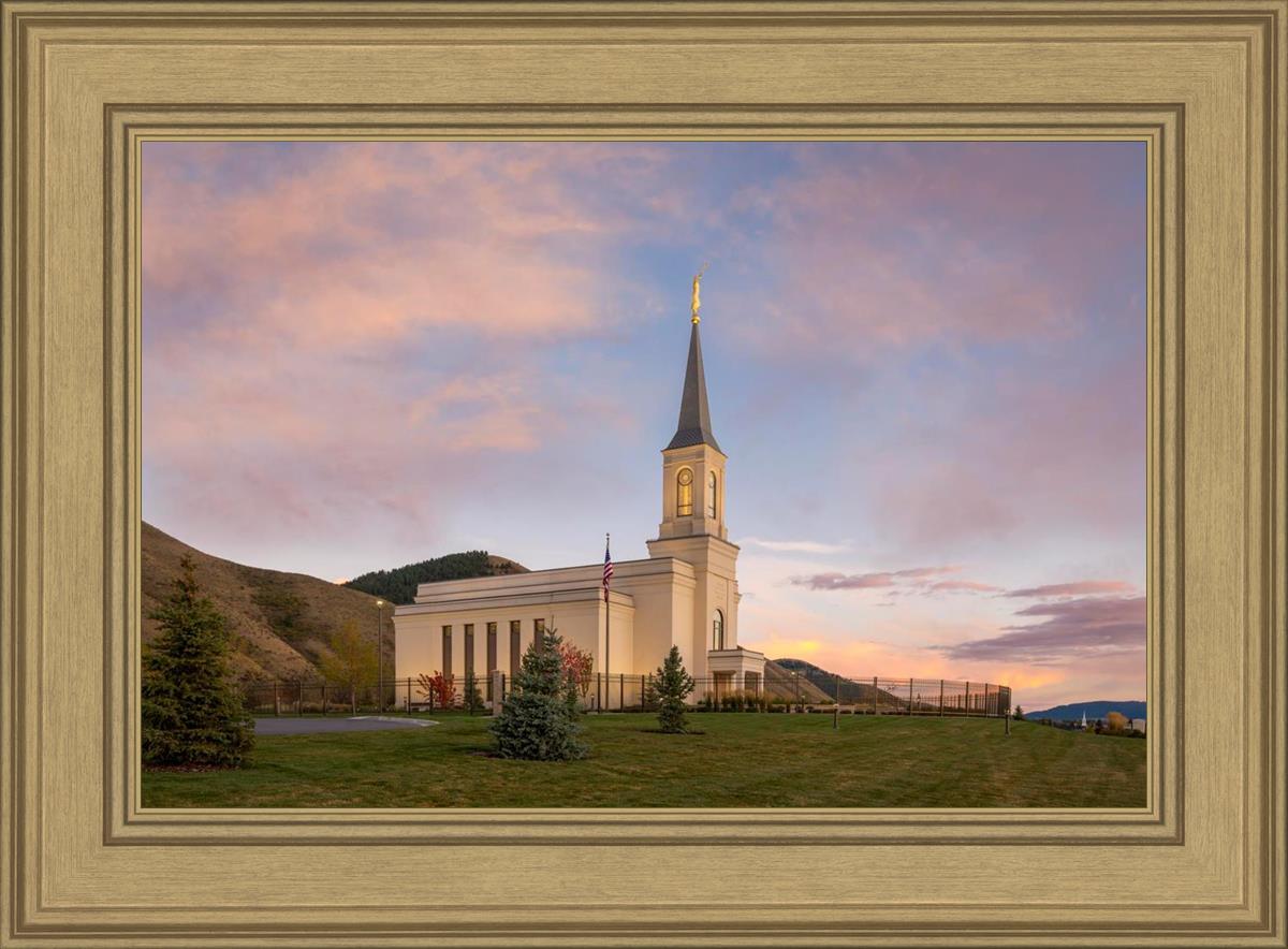 Star Valley Temple Peaceful Day