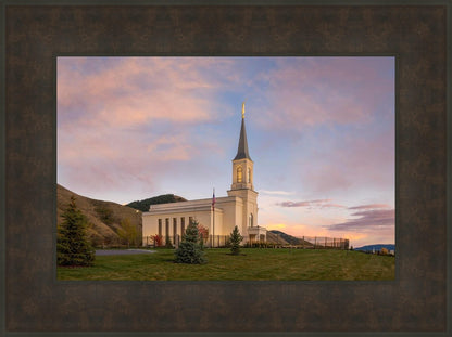 Star Valley Temple Peaceful Day