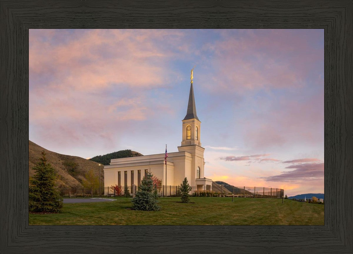 Star Valley Temple Peaceful Day