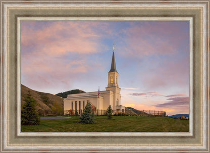 Star Valley Temple Peaceful Day