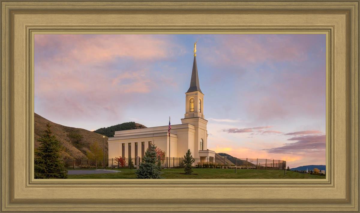 Star Valley Temple Peaceful Day