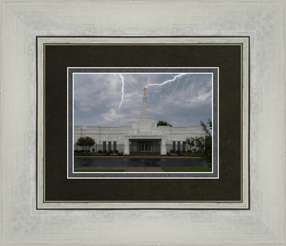Nashville Temple Through The Storm