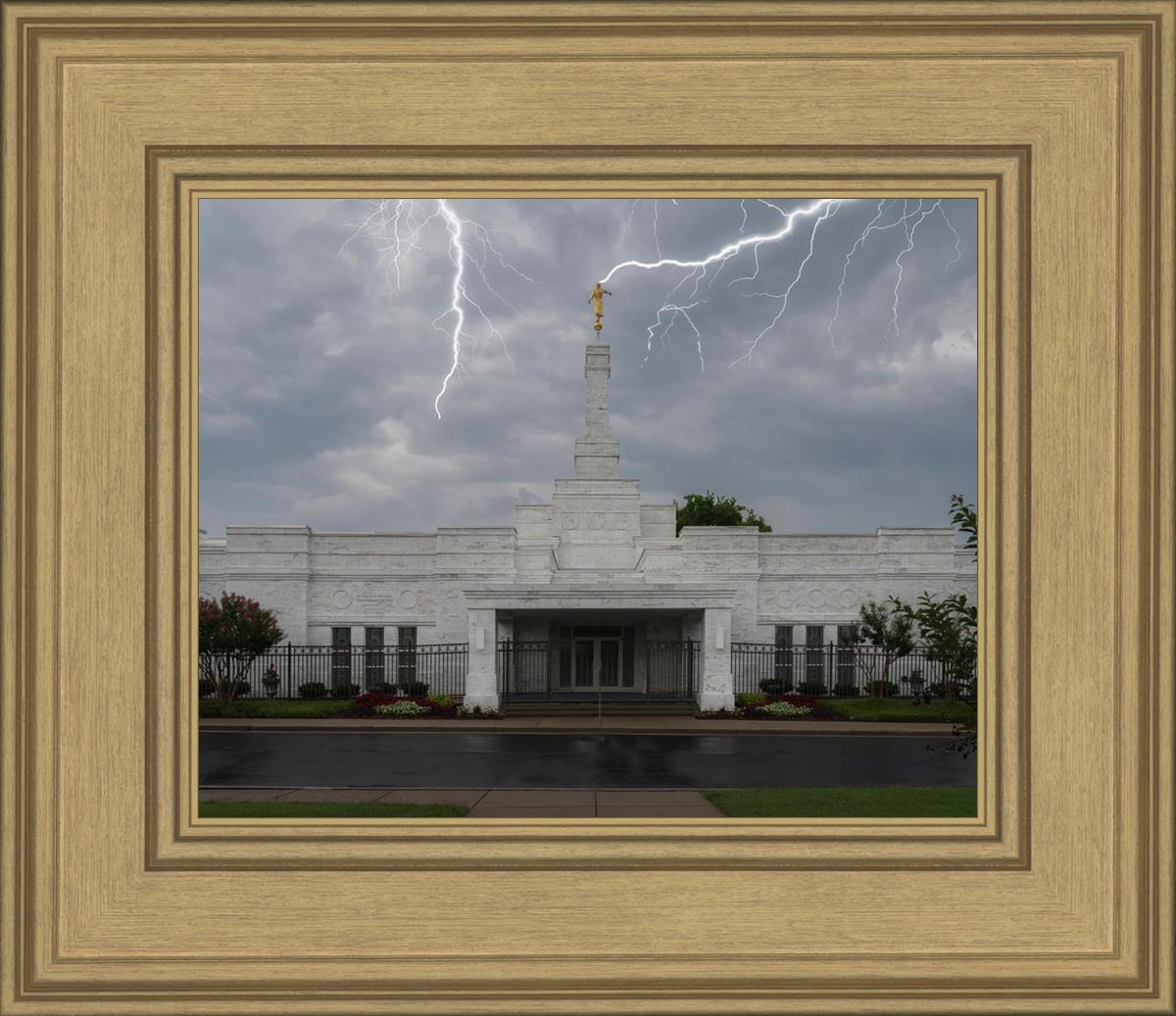 Nashville Temple Through The Storm