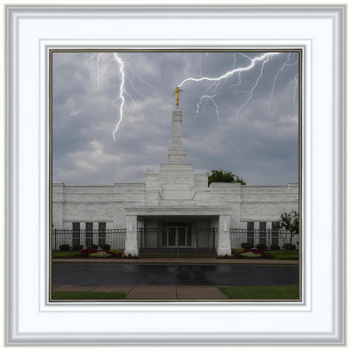 Nashville Temple Through The Storm