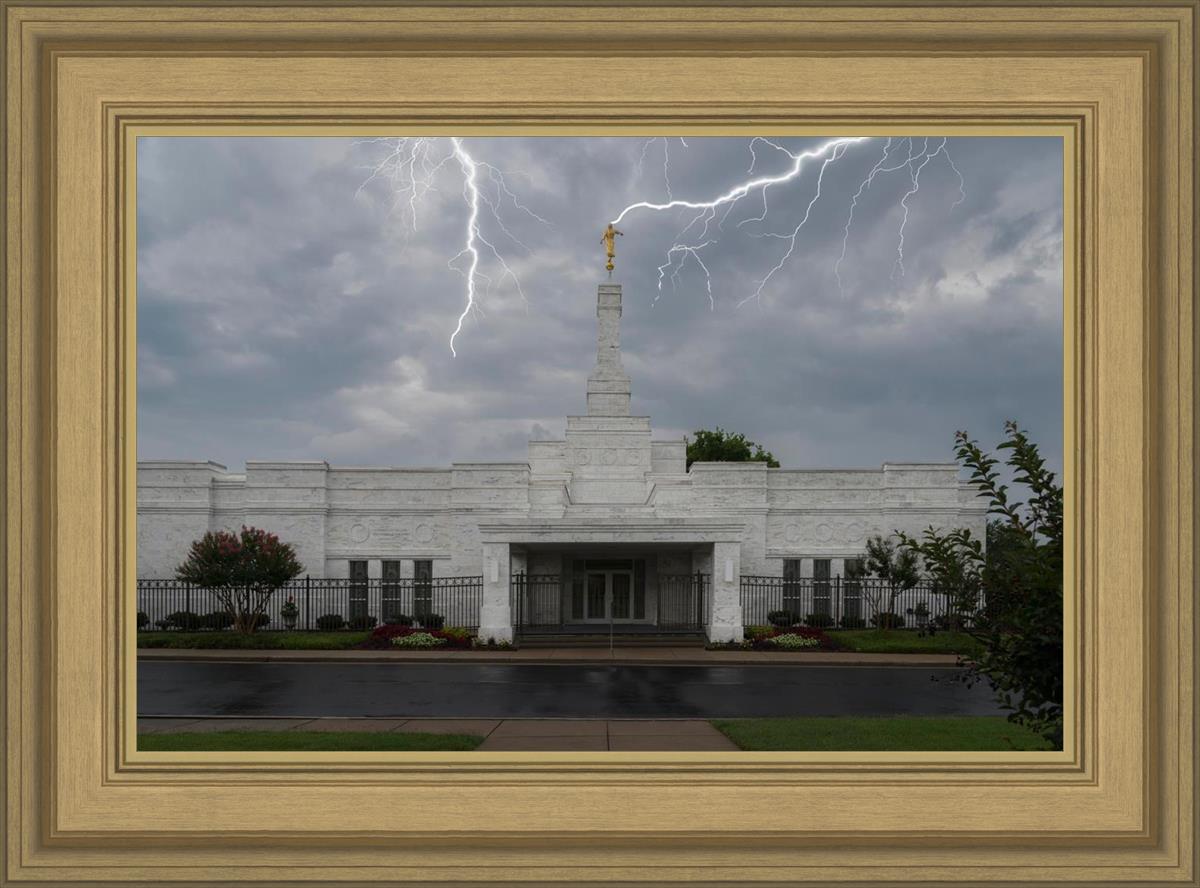 Nashville Temple Through The Storm