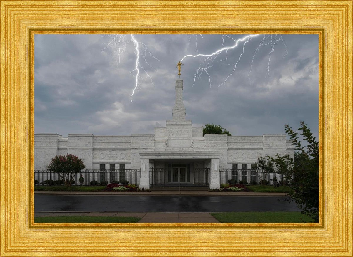 Nashville Temple Through The Storm