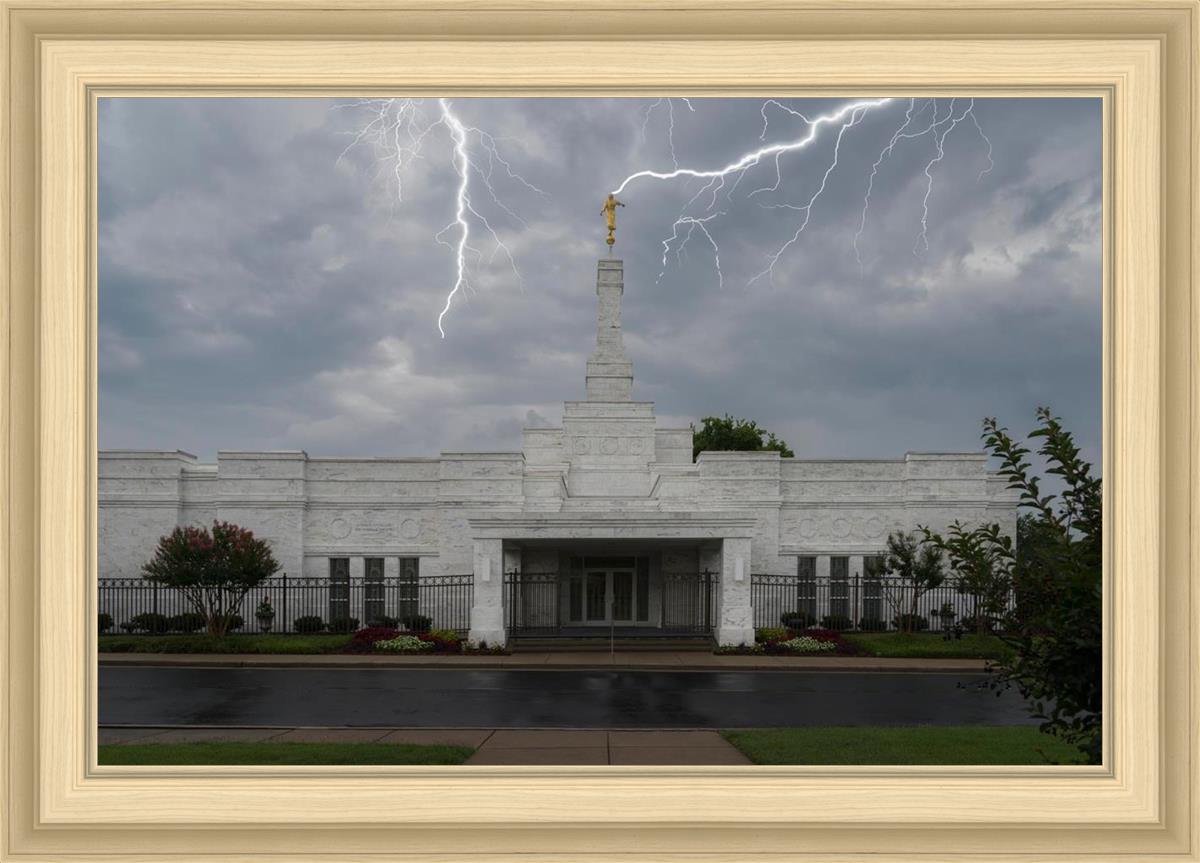 Nashville Temple Through The Storm