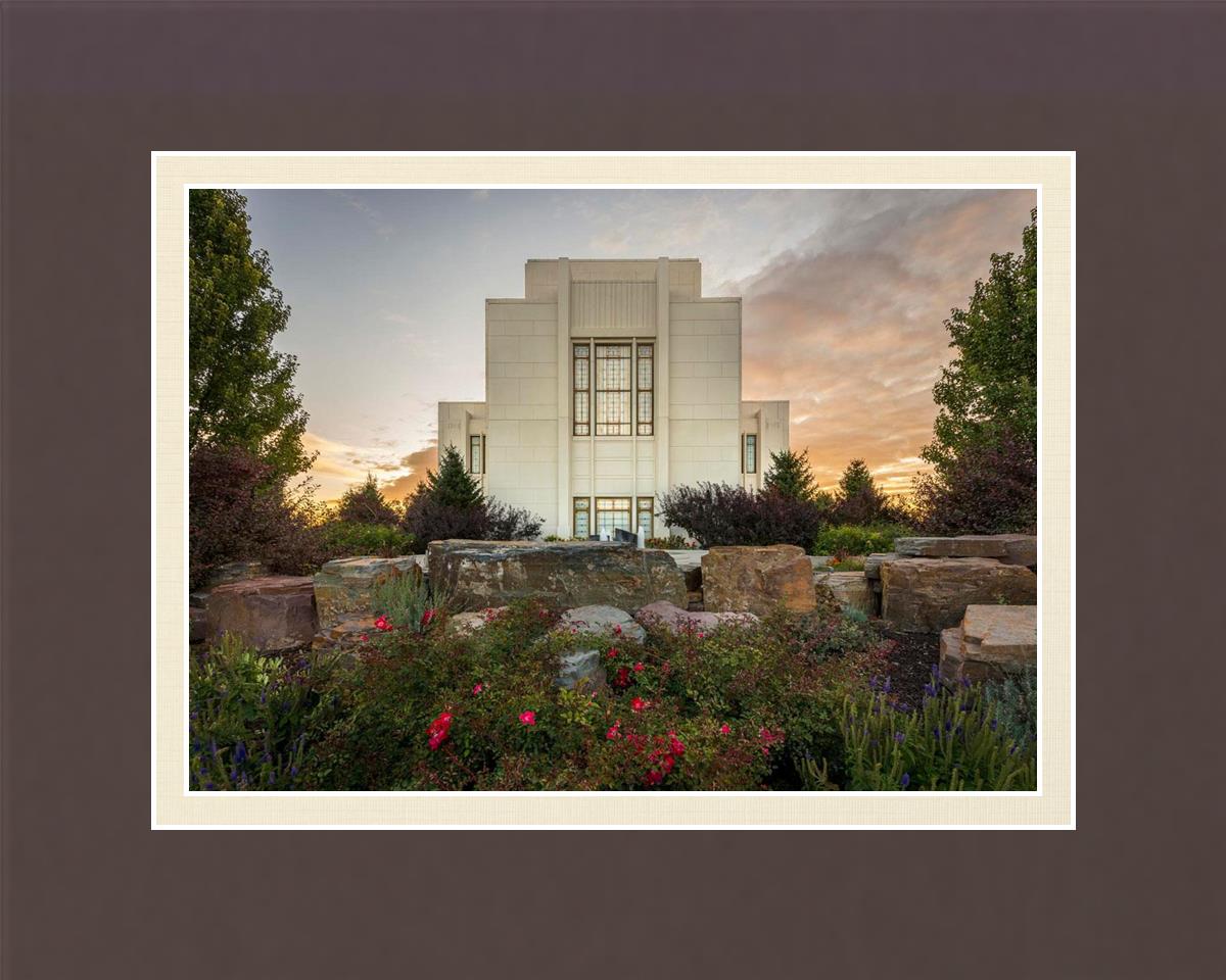 Twin Falls Temple Garden Of Eden