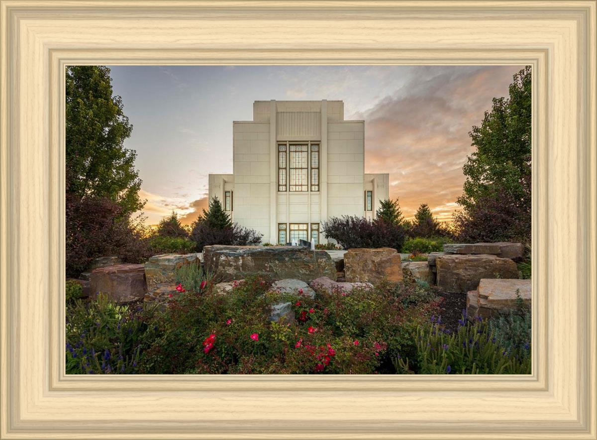 Twin Falls Temple Garden Of Eden