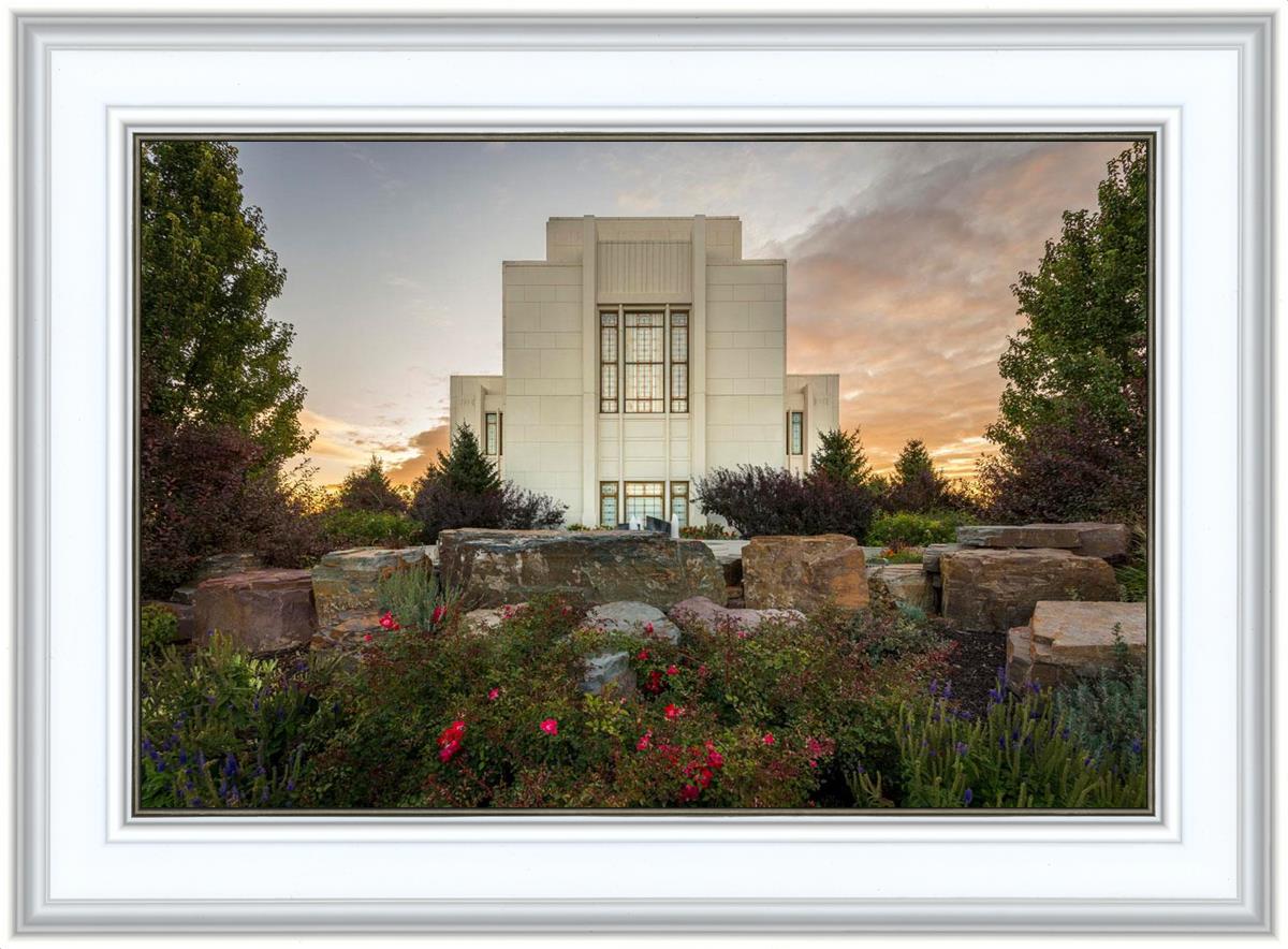 Twin Falls Temple Garden Of Eden