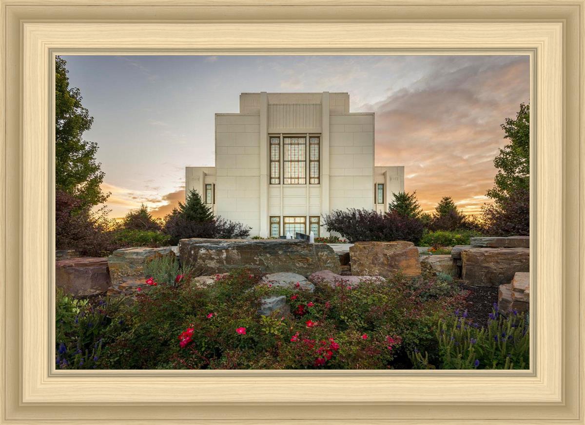 Twin Falls Temple Garden Of Eden