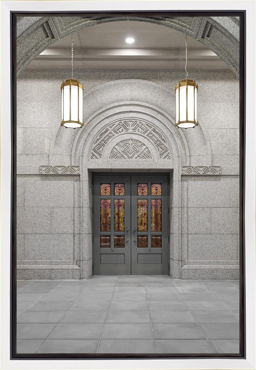 Helena Open The Door