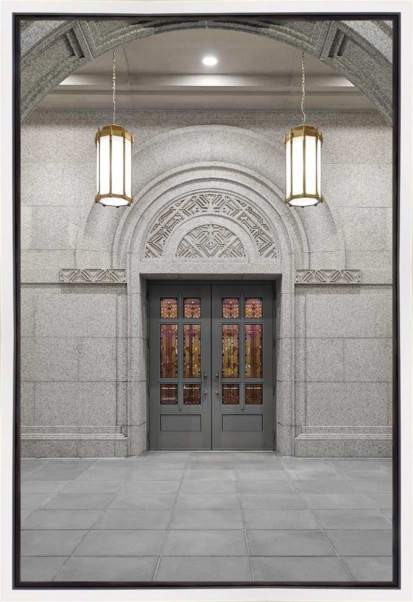 Helena Open The Door