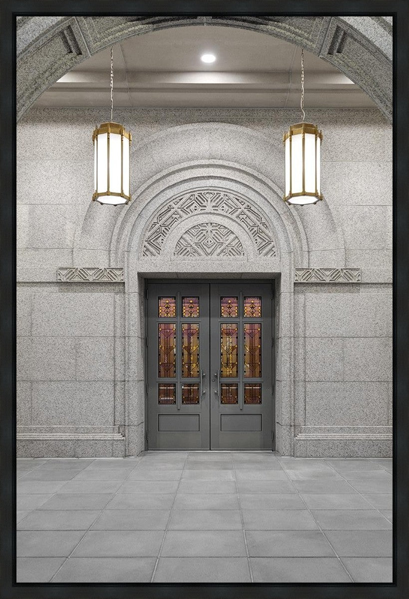 Helena Open The Door