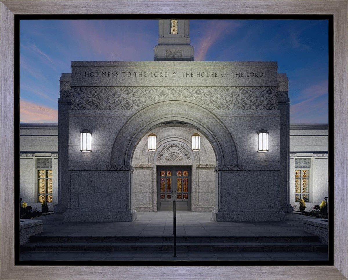 Helena Montana at Night