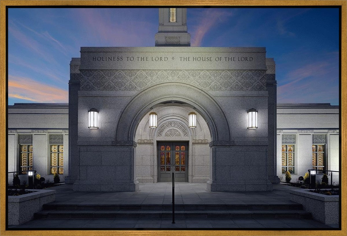 Helena Montana at Night