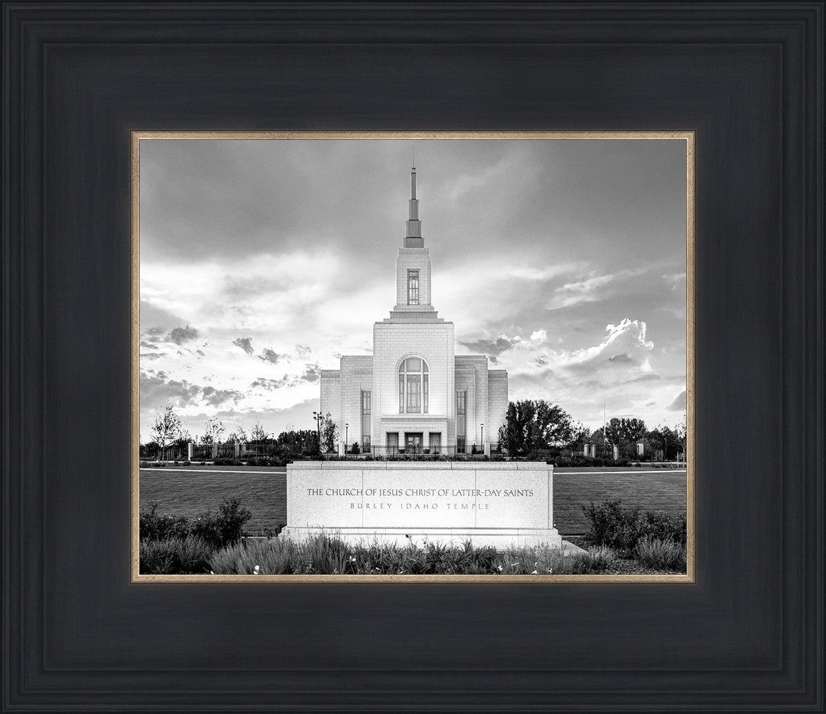 Burley Idaho Eternal - Black and White