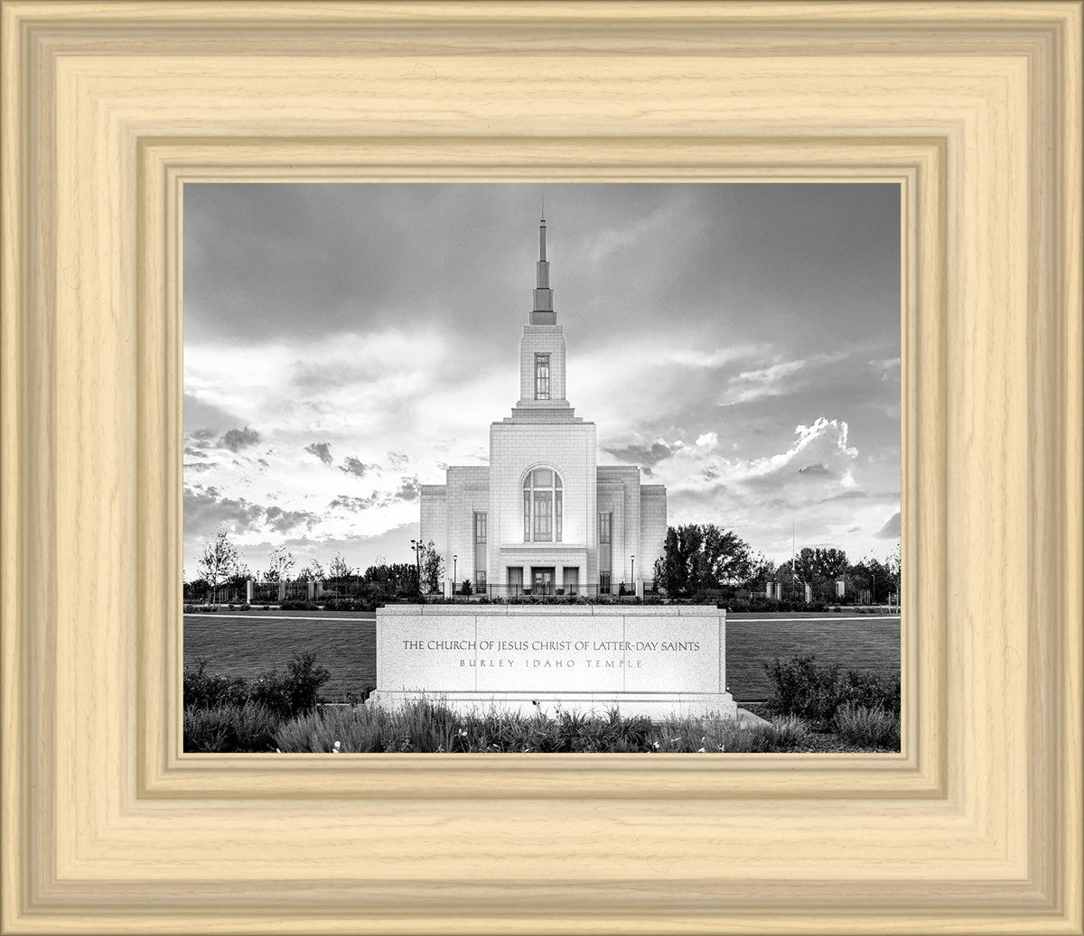 Burley Idaho Eternal - Black and White