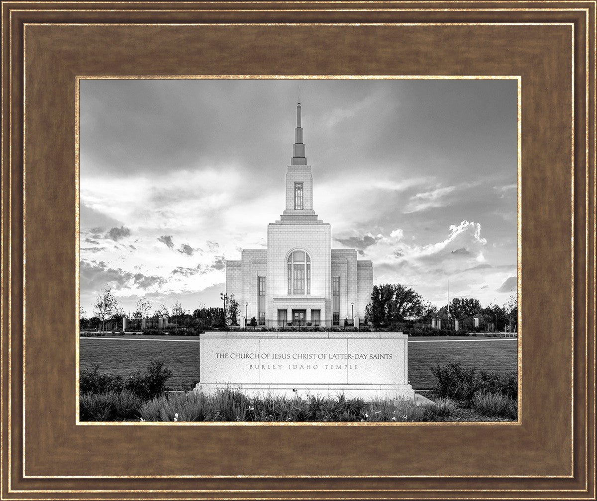 Burley Idaho Eternal - Black and White