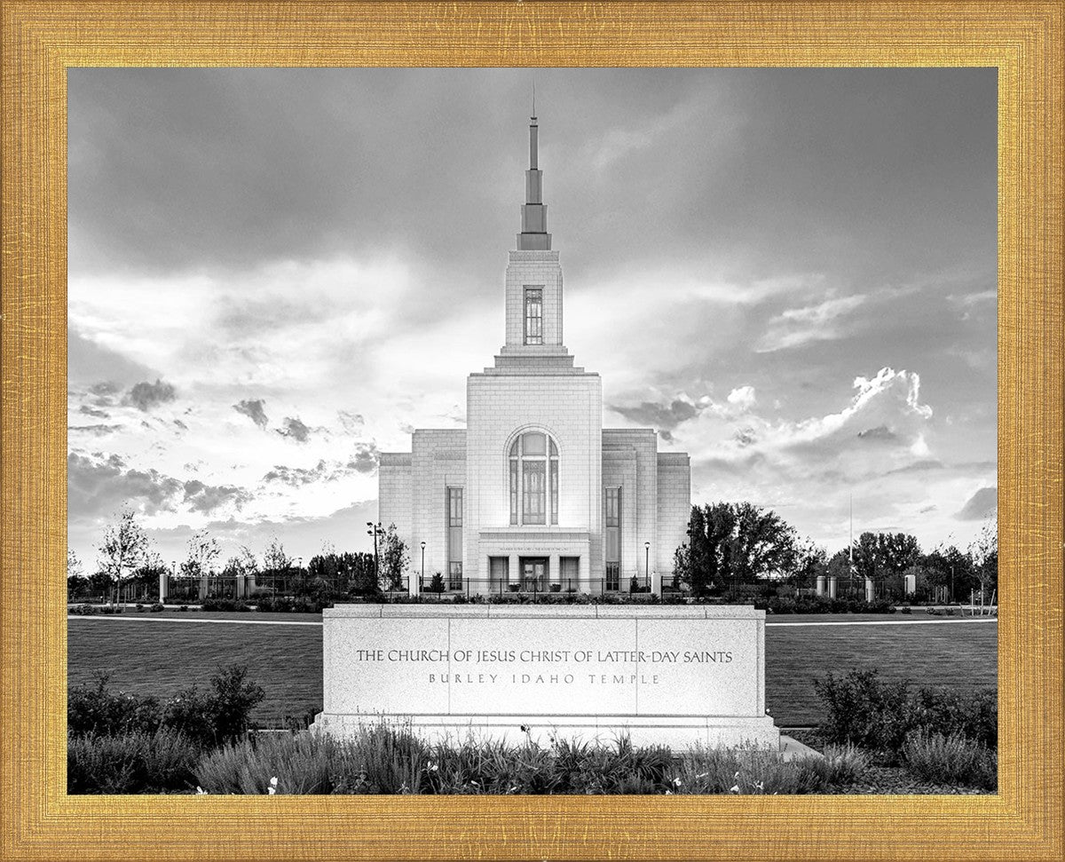 Burley Idaho Eternal - Black and White
