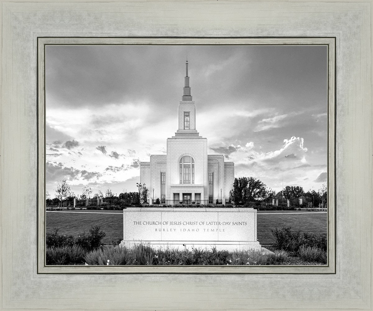 Burley Idaho Eternal - Black and White