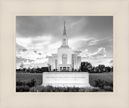 Burley Idaho Eternal - Black and White