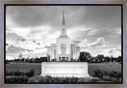 Burley Idaho Eternal - Black and White