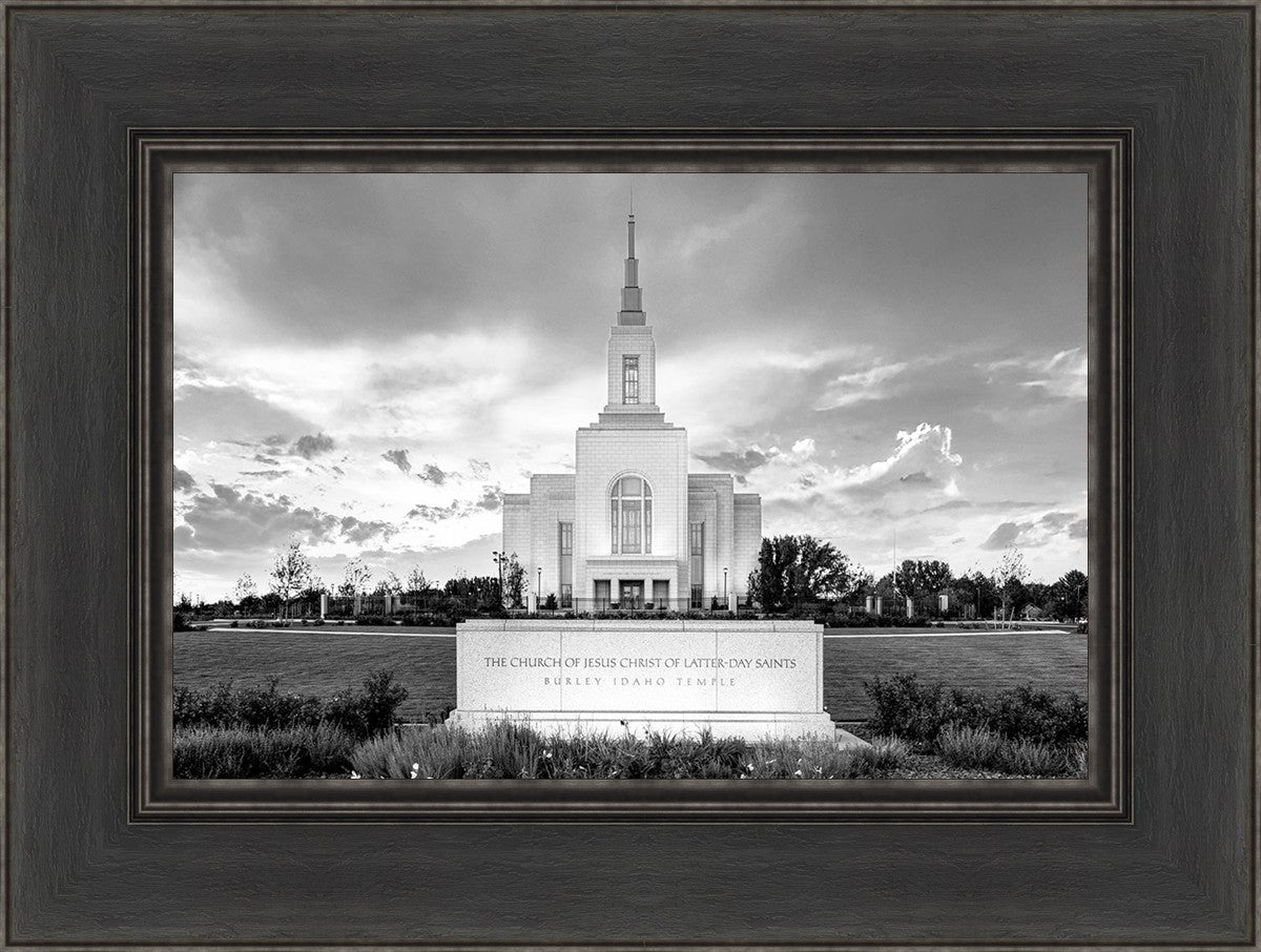 Burley Idaho Eternal - Black and White