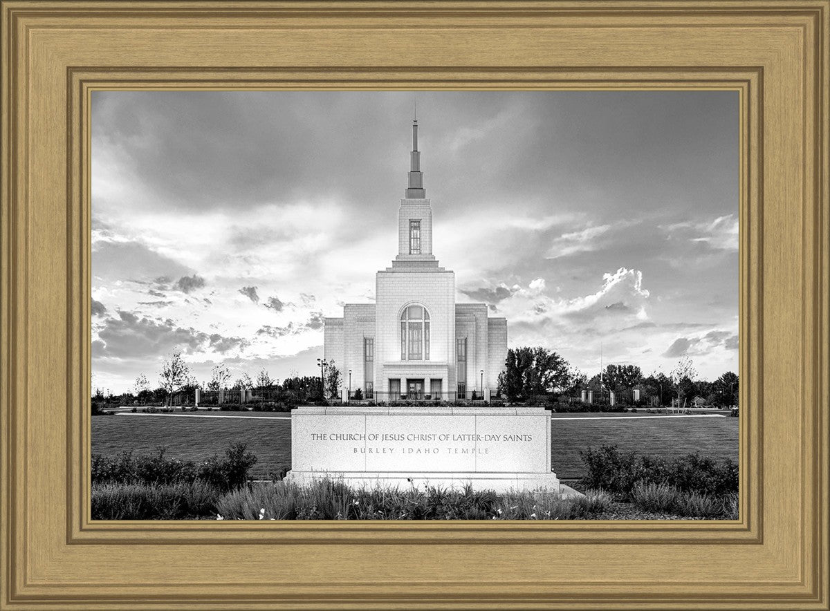 Burley Idaho Eternal - Black and White