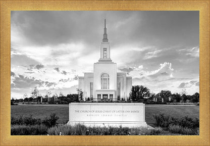 Burley Idaho Eternal - Black and White