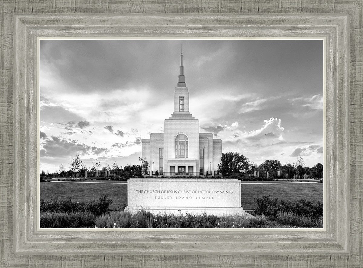 Burley Idaho Eternal - Black and White